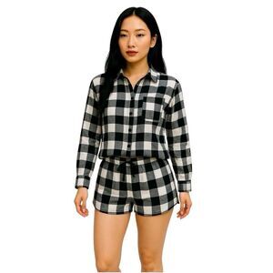 Women's Black and White Plaid Flannel Sleepwear Set XS